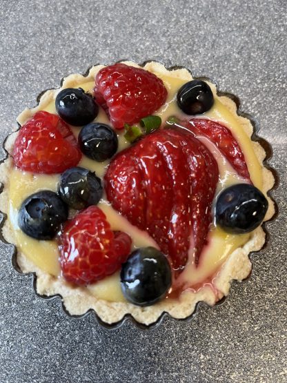 Rich Results on Google's SERP when searching for 'Individual Fresh Fruit Tart'
